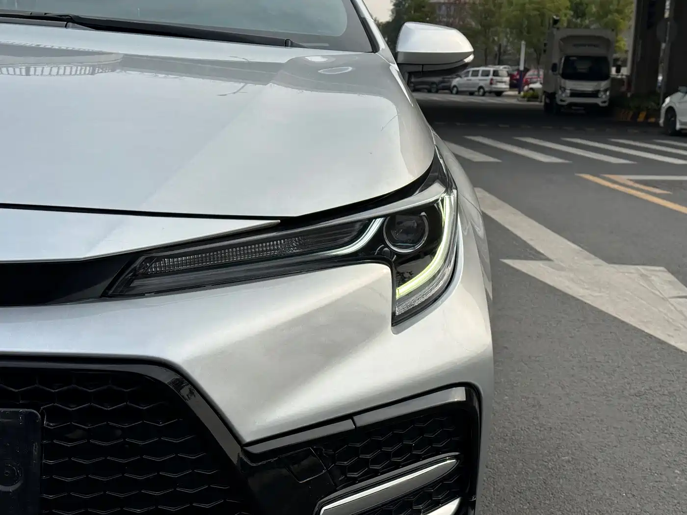 Toyota Levin 2021 Dual Engine 1.8H E-CVT Sport фото 4