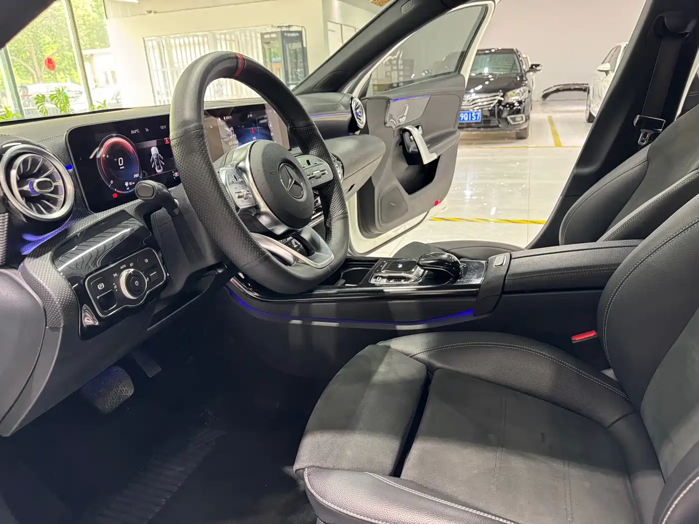 Mercedes-Benz A-Class 2020 A 200 L Sport Sedan фото 7