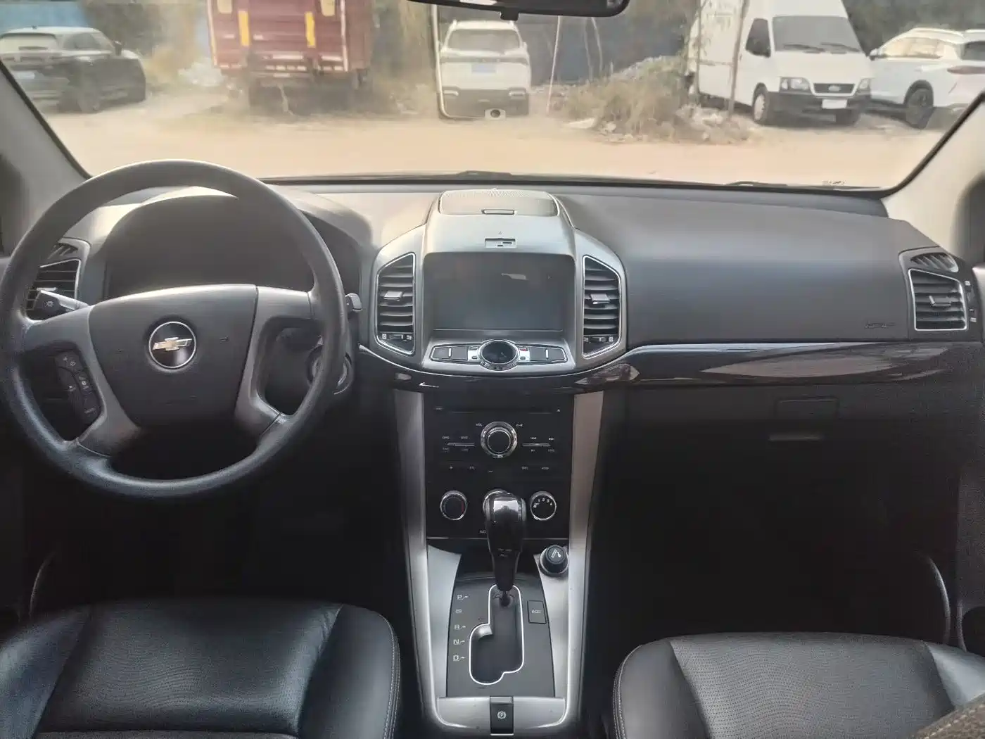 Chevrolet Captiva 2014 2.4L 2WD Urban 7-seater фото 6