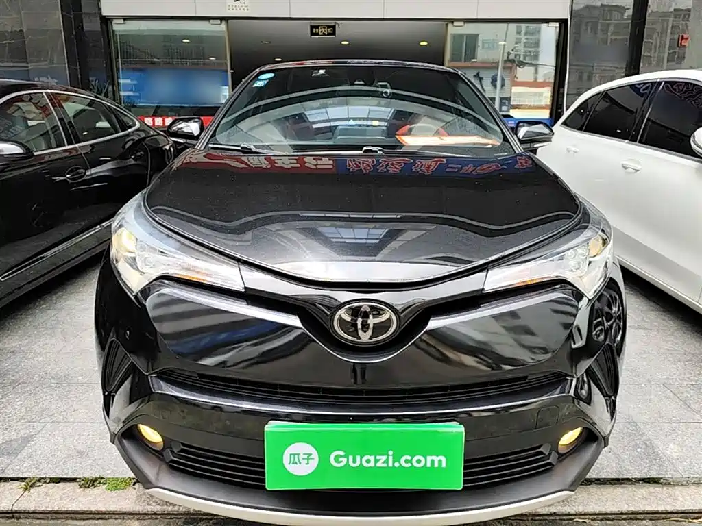Toyota IZOA 2018 2.0L Yichi Edition China V фото 3