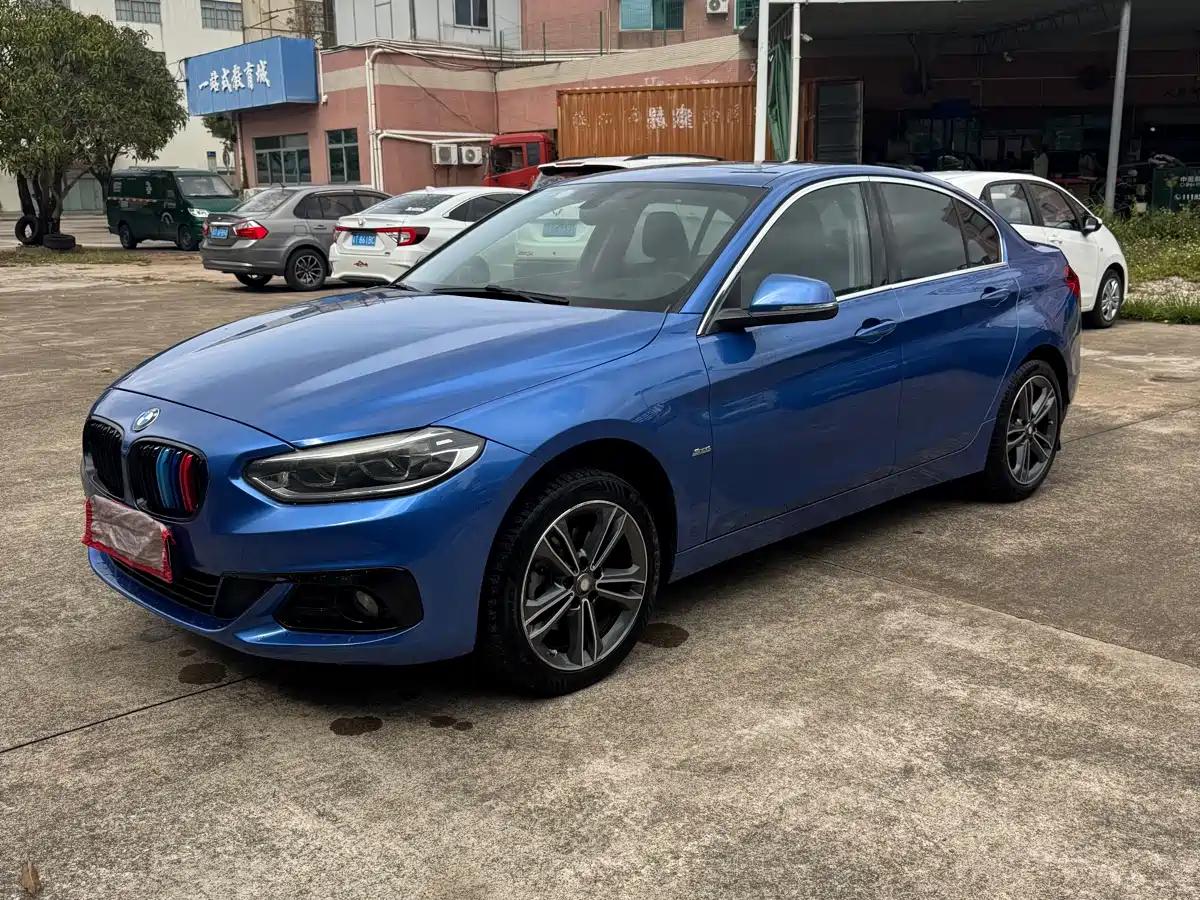 BMW 1 Series 2017 118i Sport