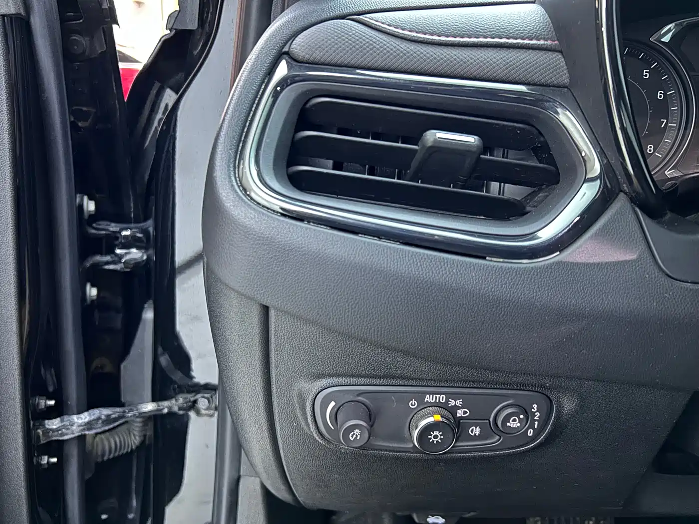Chevrolet Equinox 2021 550T RS Smart Tuojie Edition фото 14
