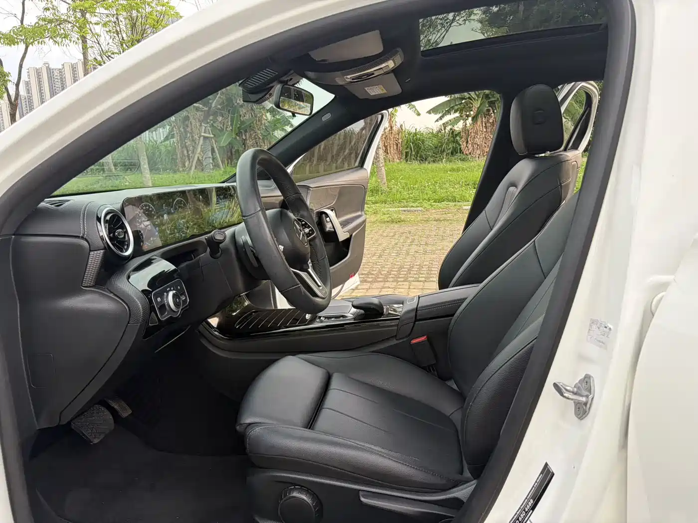 Mercedes-Benz A-Class 2020 A 200 L Sport Sedan фото 8