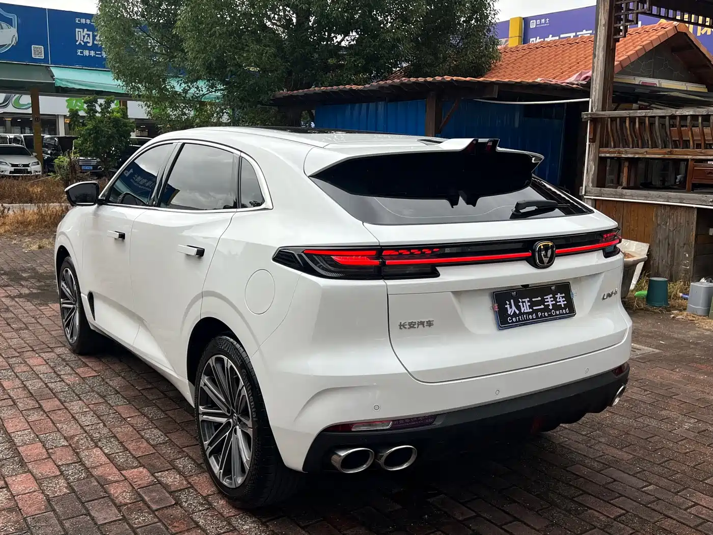 Changan UNI-K 2024 2024 2.0T FWD Global Edition