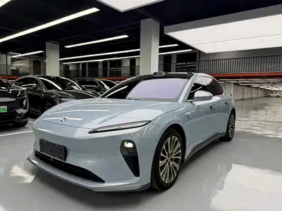 NIO ET5