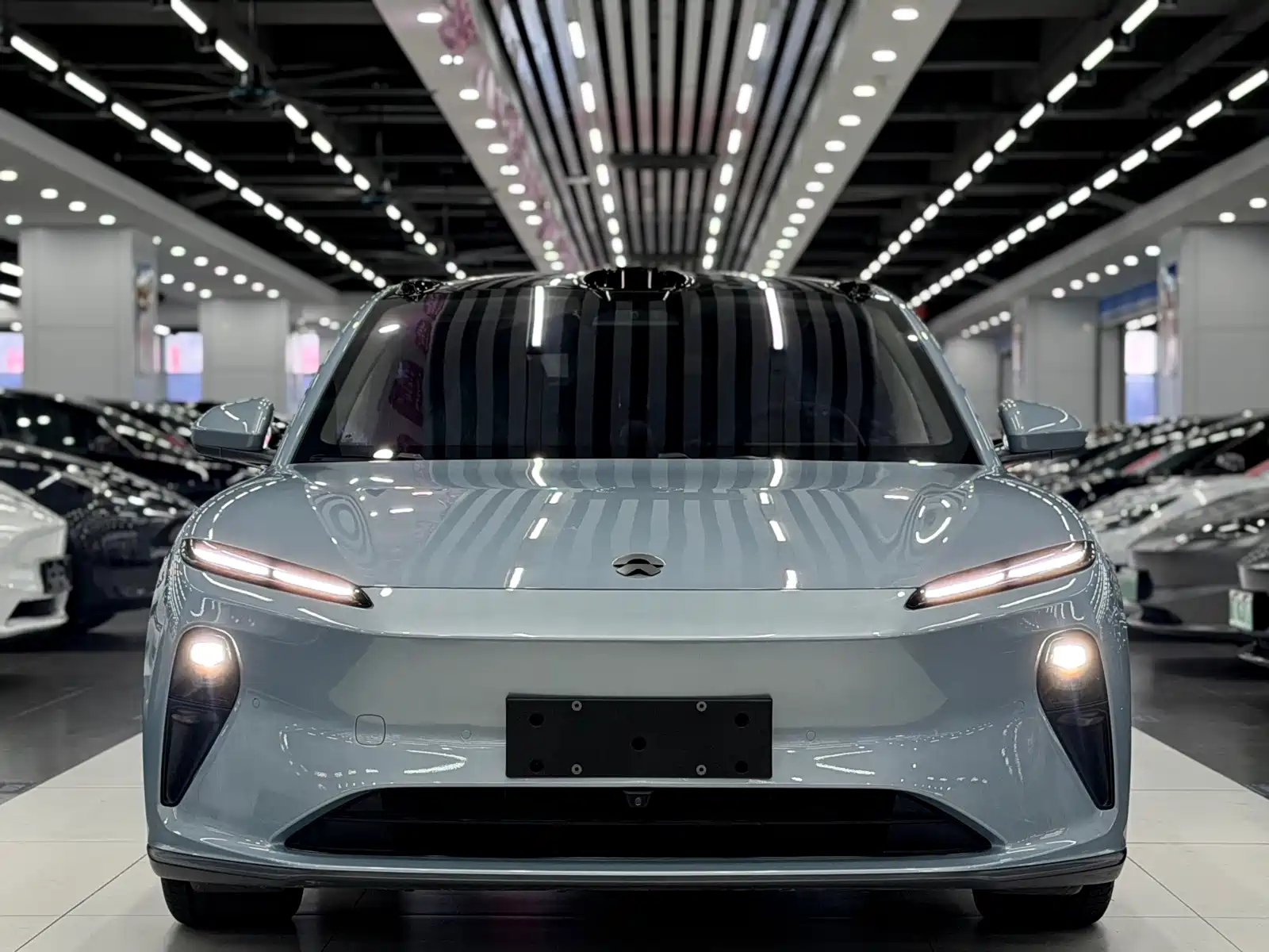 Фото 2 - NIO ET5