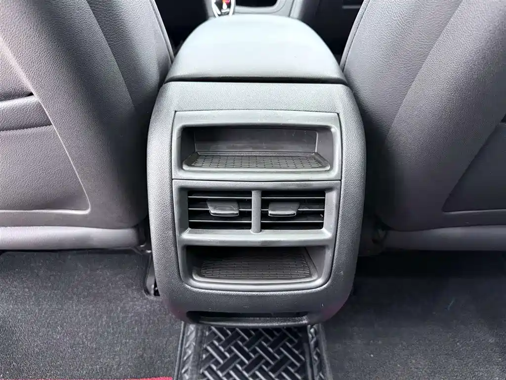Cadillac XT5 2018 28E AWD Technology Model фото 15