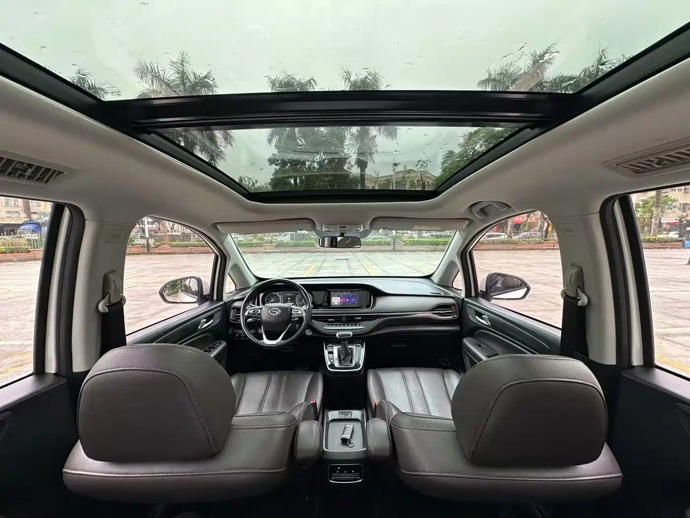 GAC Trumpchi Trumpchi M6 2019 270T Automatic Premium Edition (7-Seater) China V фото 13