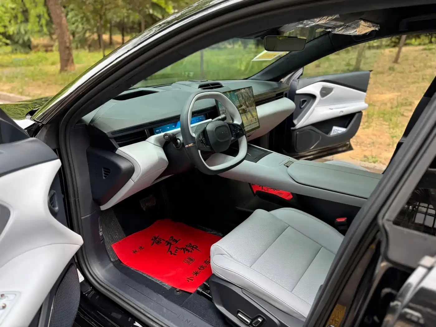 Lynk & Co Z10 2025 STARBUFF 95kWh 766km RWD фото 8