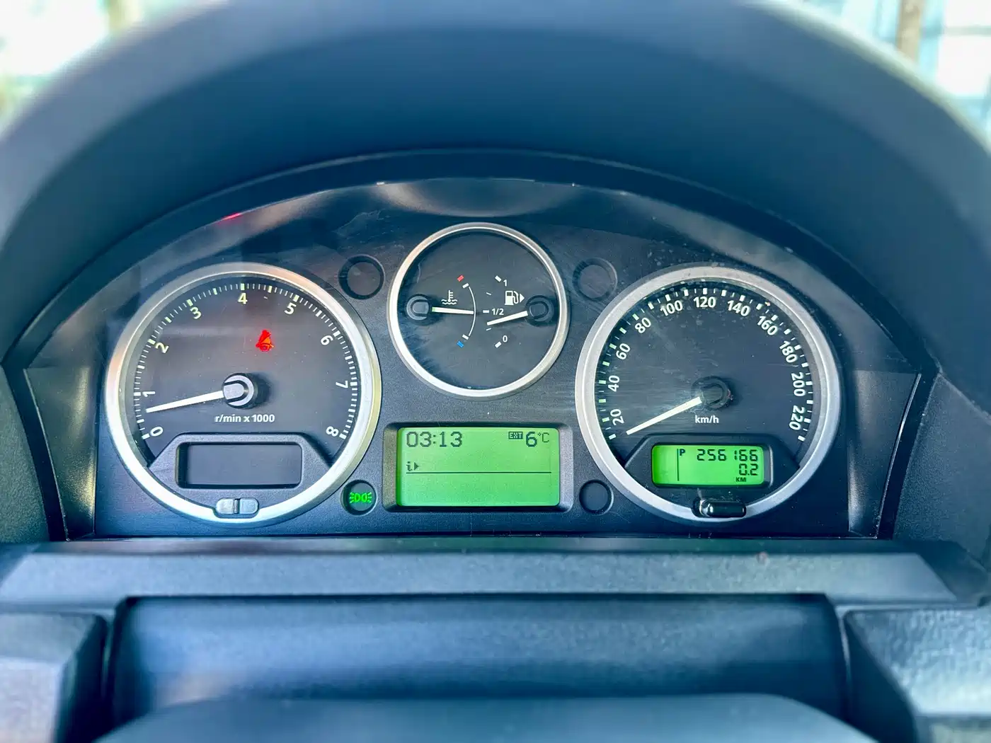 Land Rover Discovery 2005 Model 4.4 V8 HSE фото 22