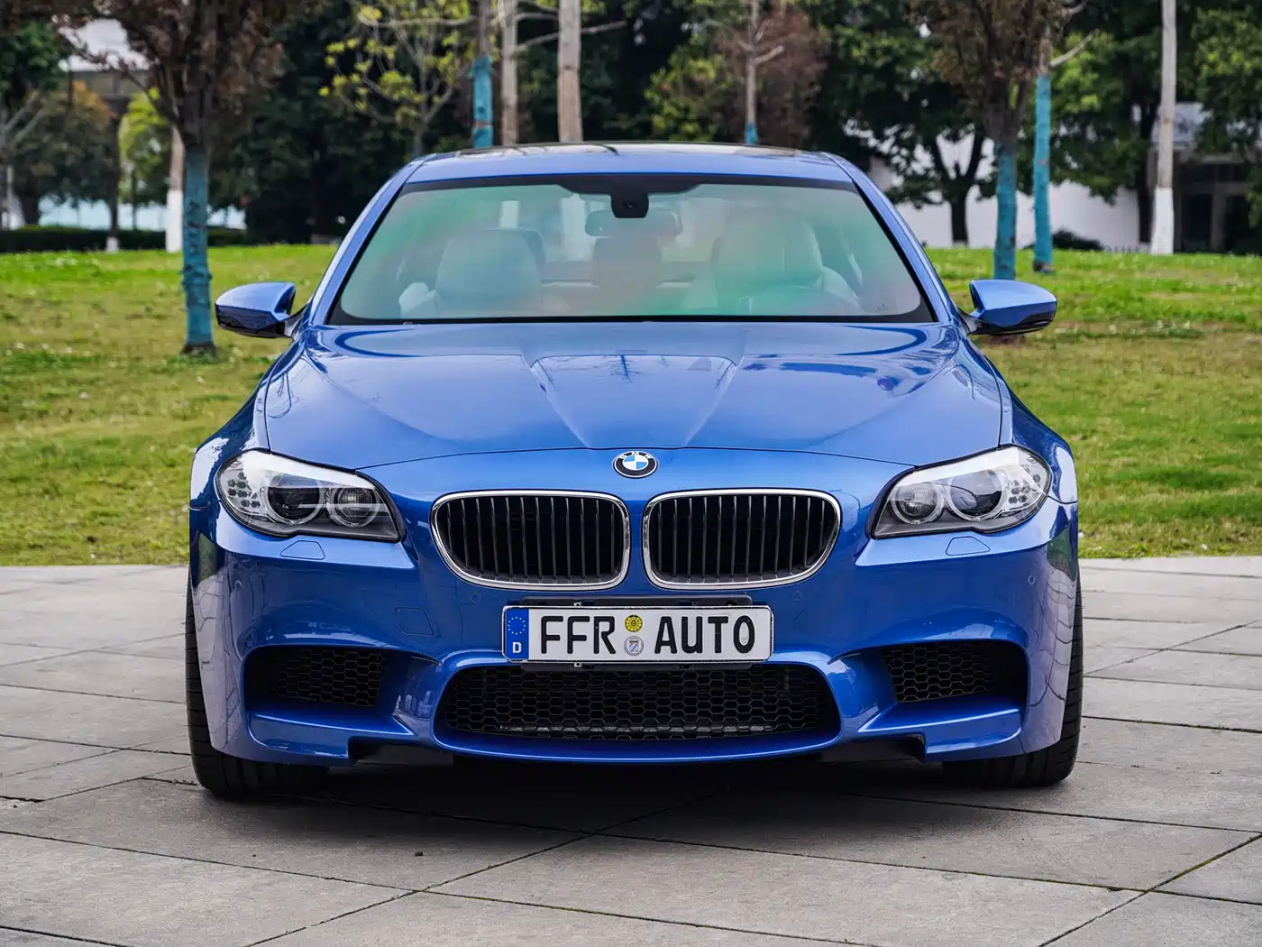 BMW M5 2012 M5 фото 2