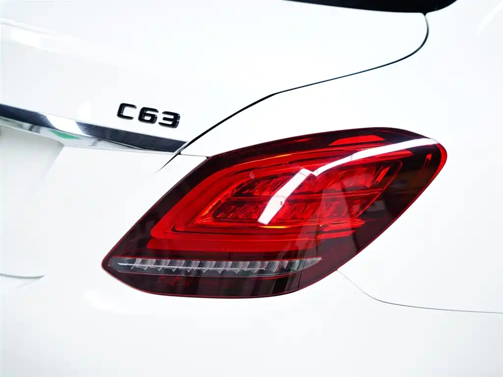 Mercedes-Benz C-Class AMG 2019 AMG C 63 фото 5