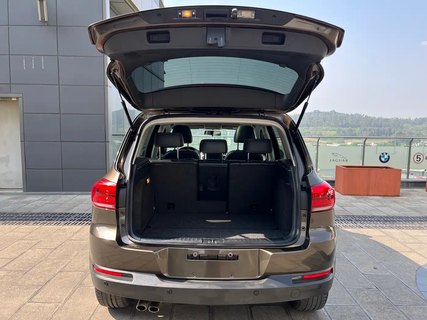 Volkswagen Tiguan 2016 Model 300TSI Automatic 4WD Trend Vision Edition фото 25