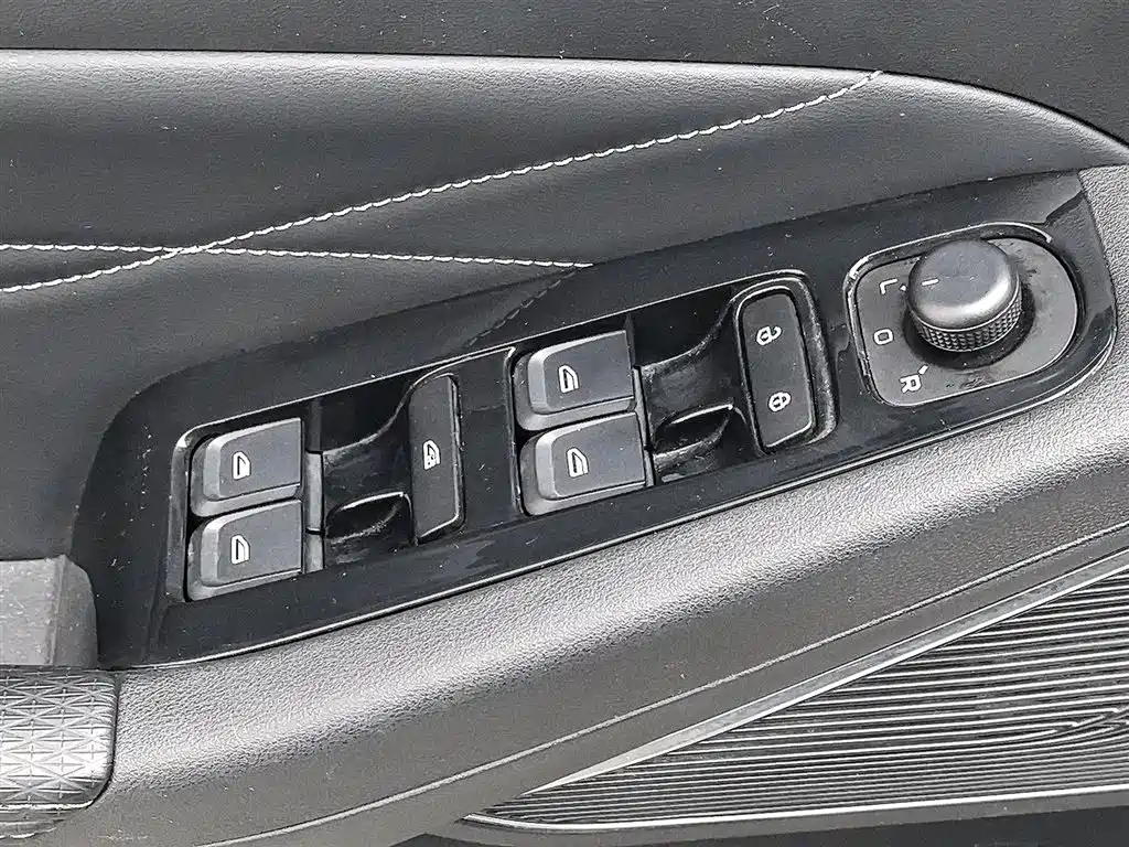 GEELY AUTOMOBILE EMGRAND