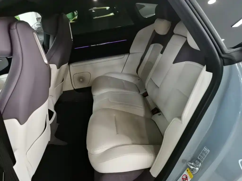 Avatr 12 2024 2023 Model 700 Triple Laser RWD Luxury Edition