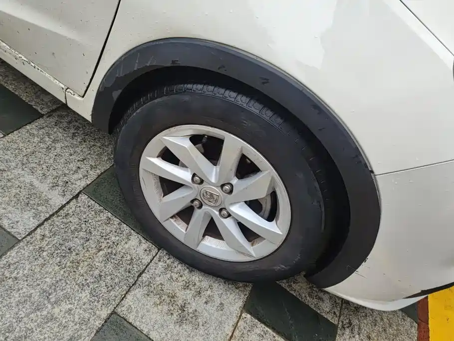 Baojun 310W 2019 2017 1.5L Manual Fashion China VI