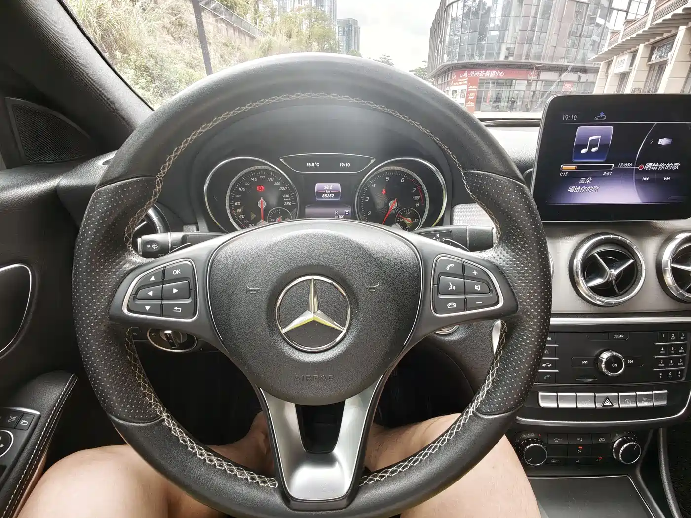 Mercedes-Benz CLA (Import) 2018 CLA 200 Dynamic Edition фото 21