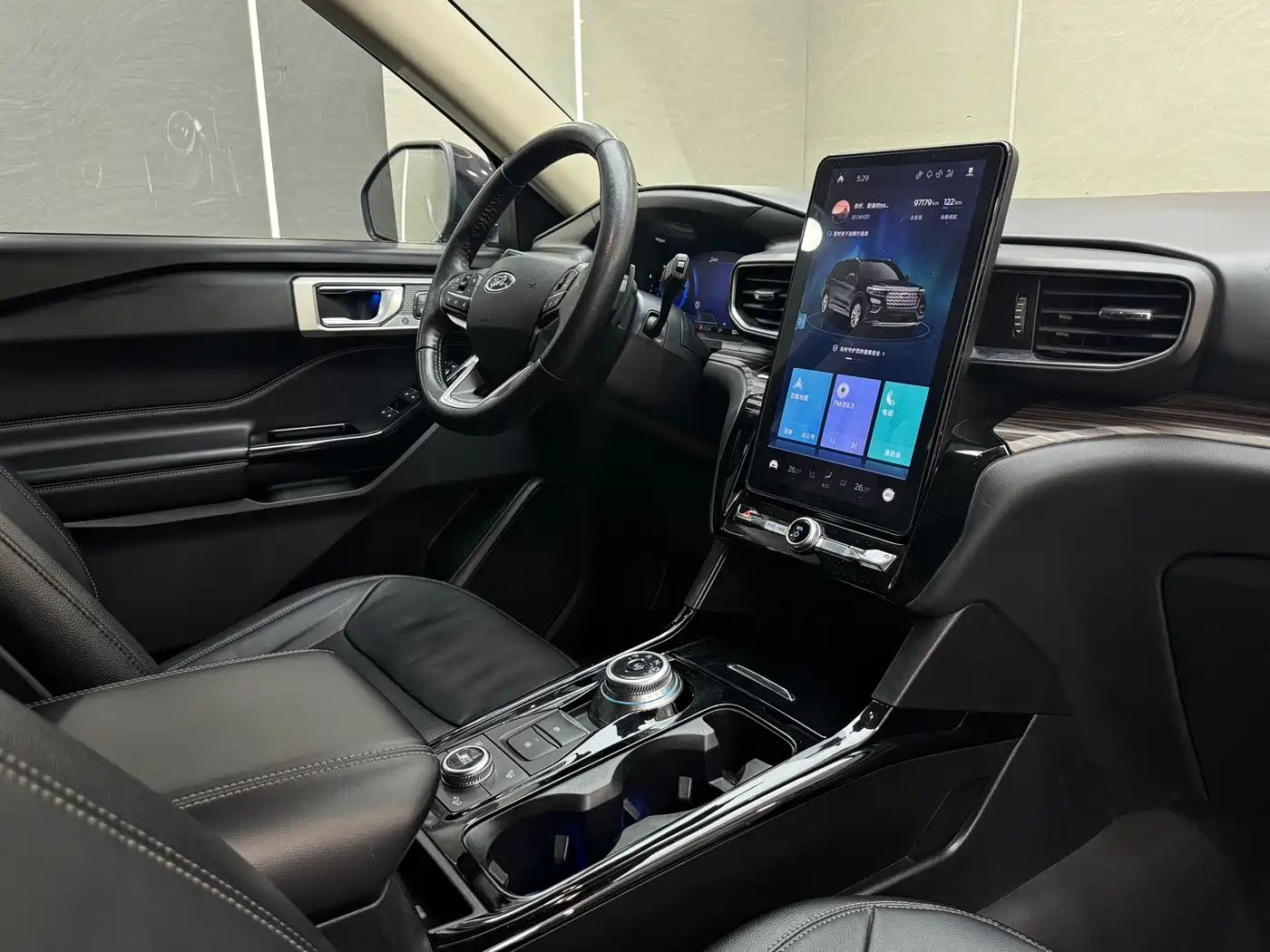 Ford Explorer 2020 EcoBoost 285 AWD Titanium Edition 7-Seater фото 31