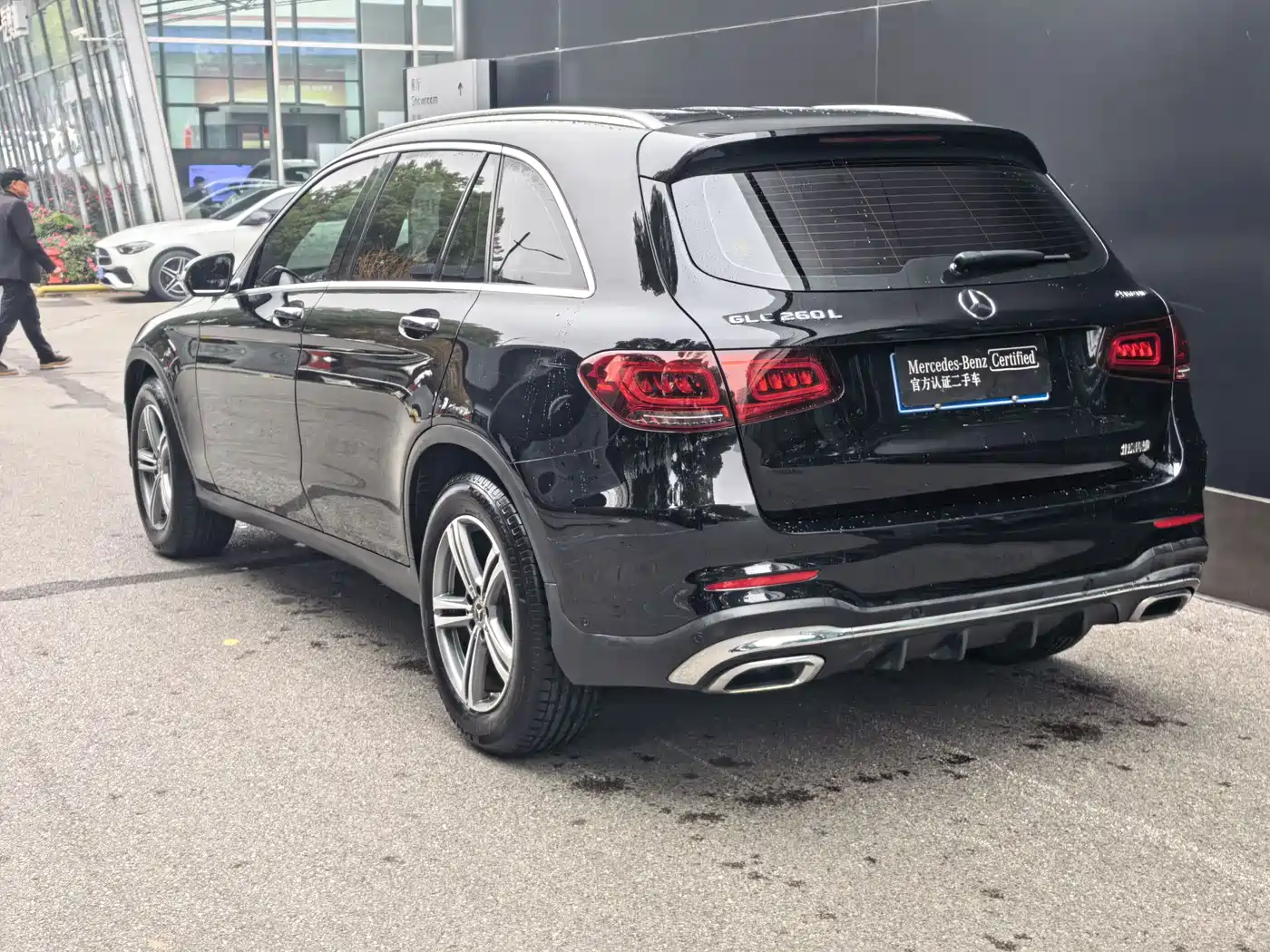 Mercedes-Benz GLC 2020 GLC 260 L 4MATIC Luxury фото 4