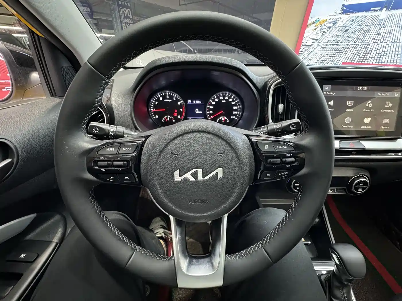 Kia KX1 2021 1.4L CVT Fun Sunroof Version фото 9