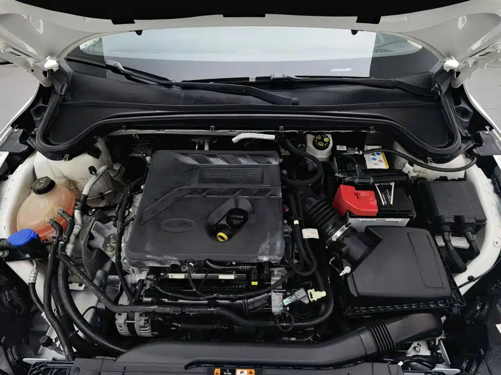 Фото 6 - Ford Focus