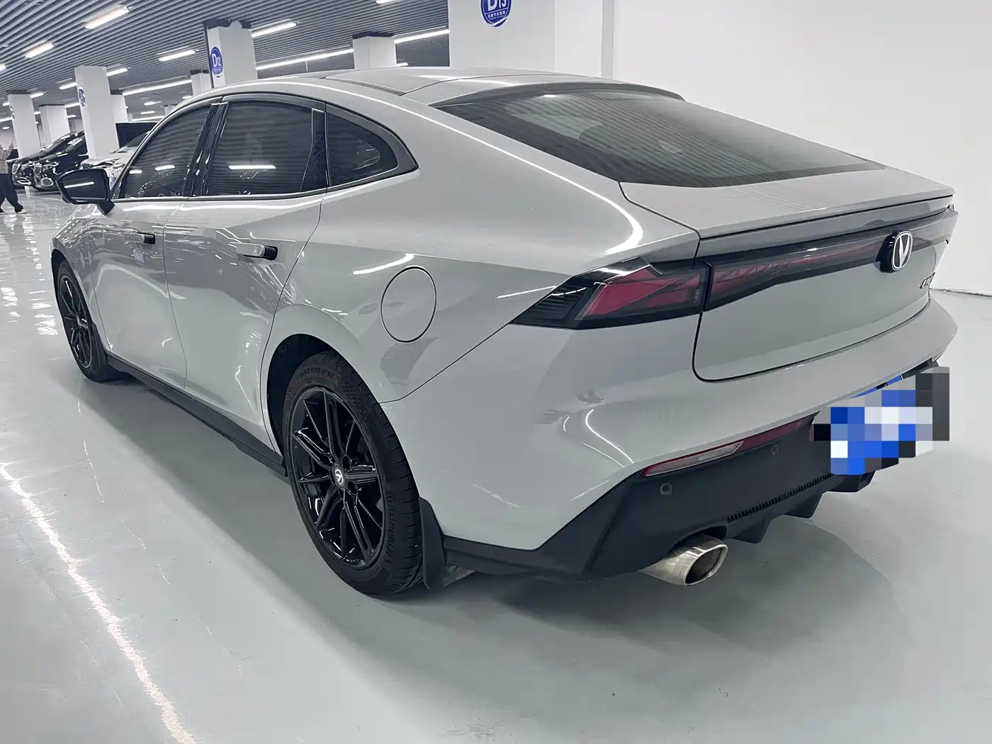 CHANGAN UNI-V