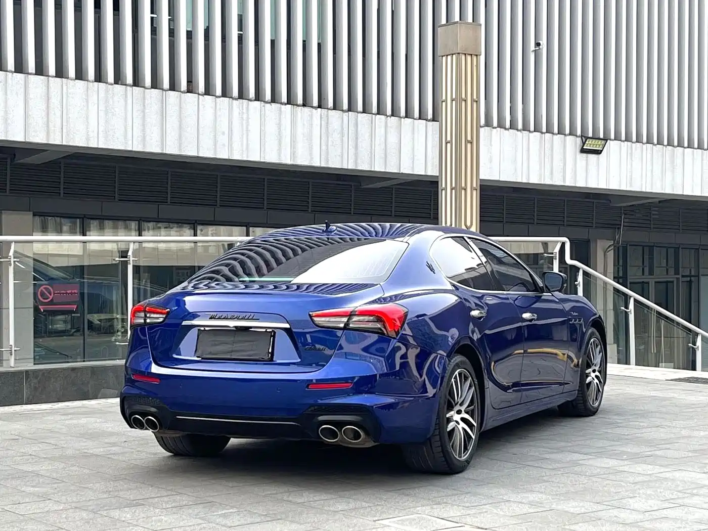 Maserati Ghibli 2021 3.0T GranSport фото 8