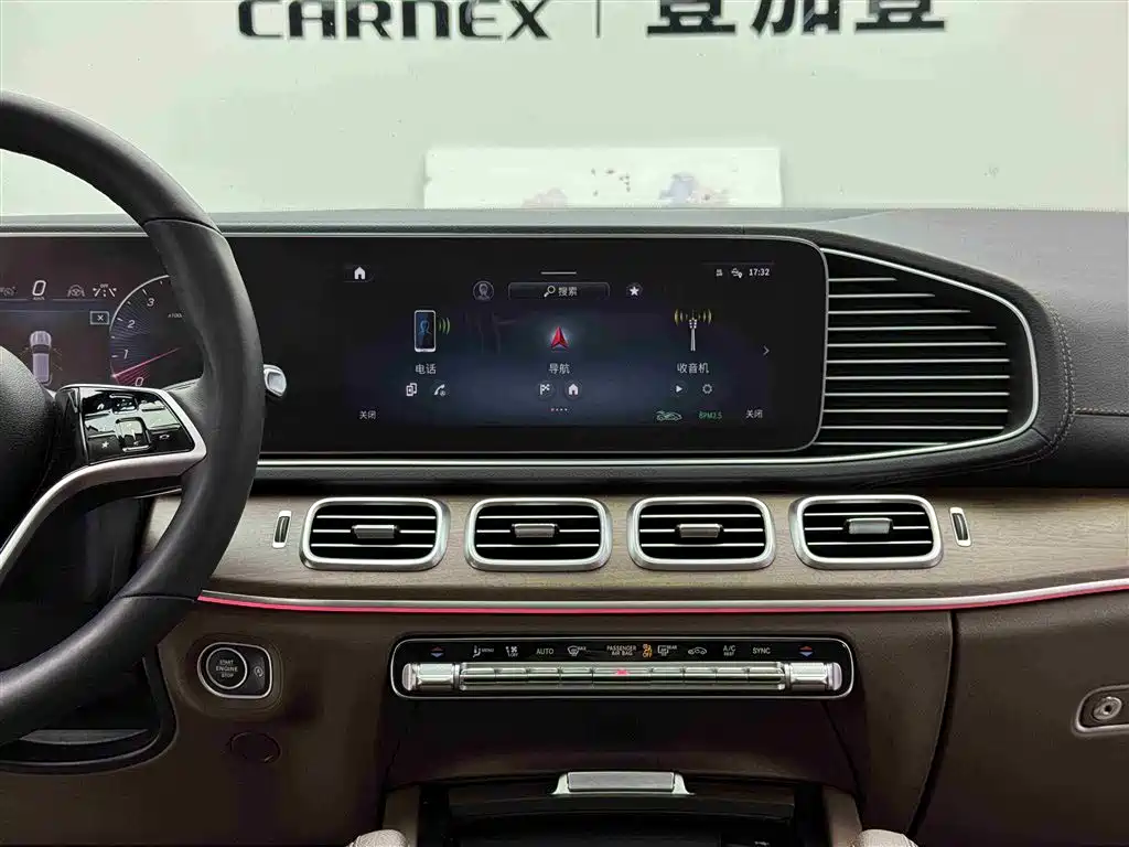 Mercedes-Benz GLE 2024 GLE 450 4MATIC Fashion фото 10
