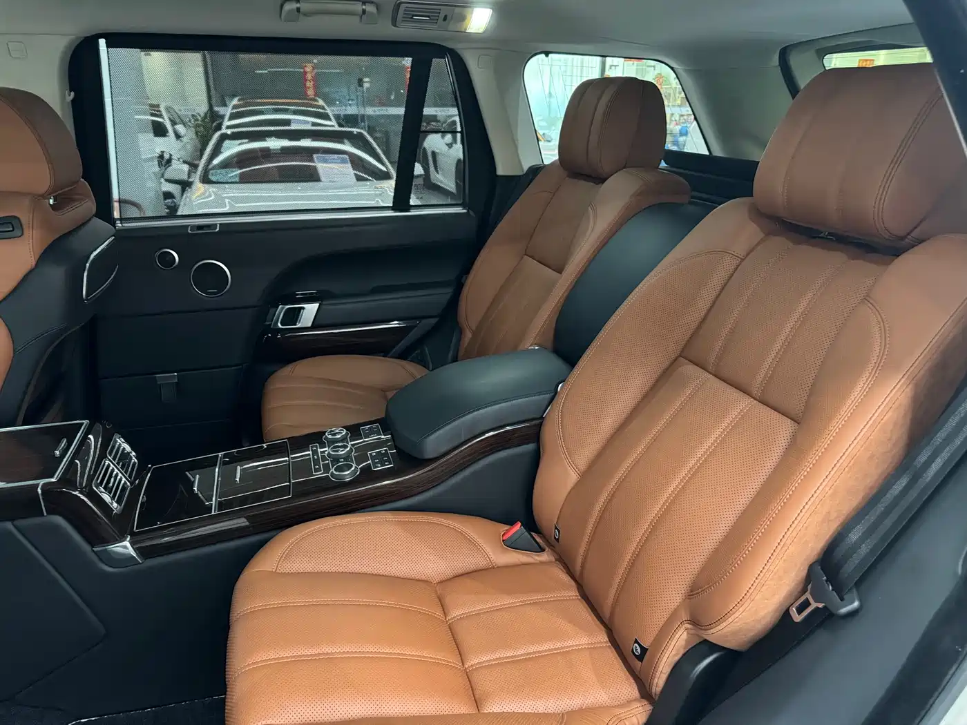 Land Rover Range Rover 2016 3.0 SC V6 Vogue SE Ultimate Autobiography LWB фото 11