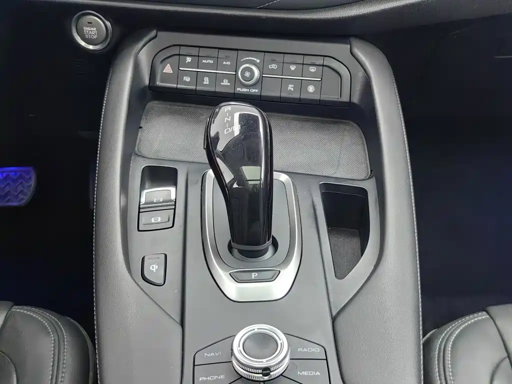 Фото 13 - Haval F7