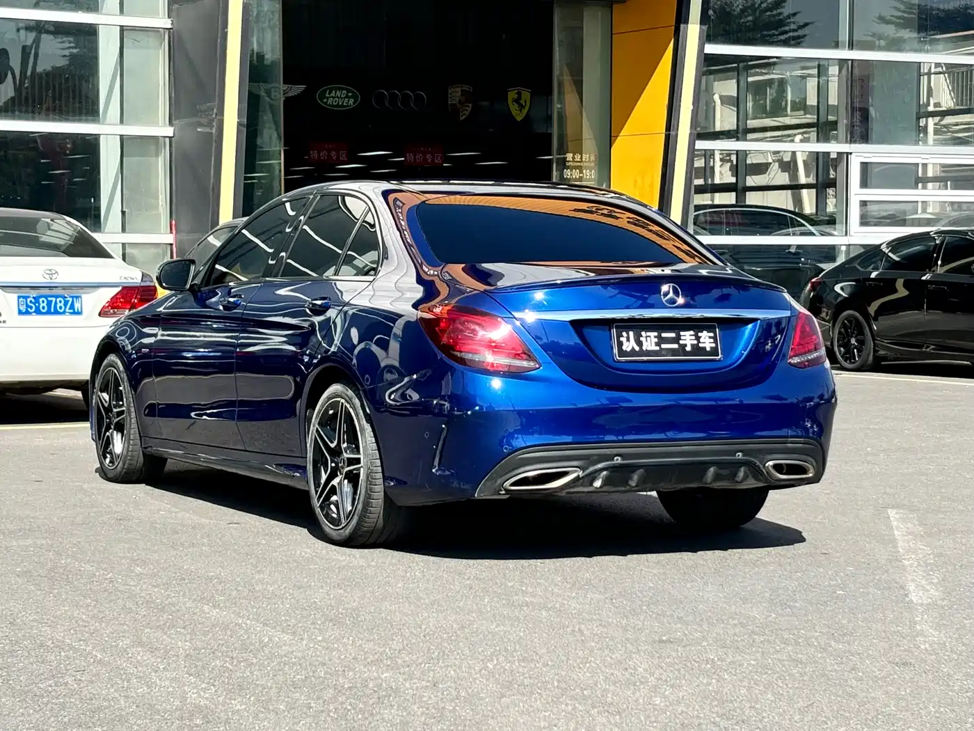 MERCEDES-BENZ C CLASS