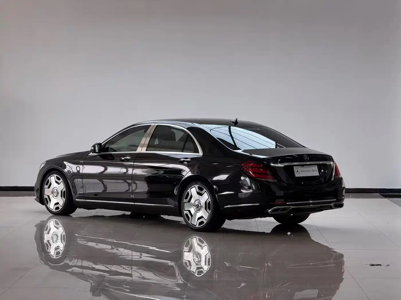 Mercedes-Benz S-Class 2016 S 320 L Luxury фото 4
