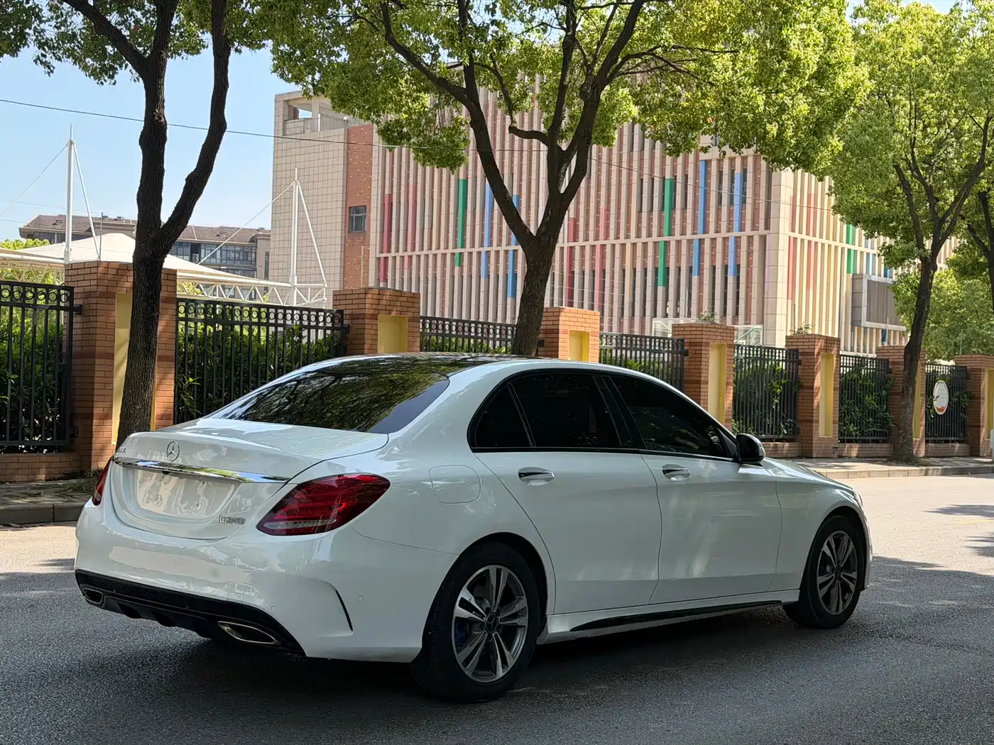 Mercedes-Benz C-Class 2015 Facelift C 200 L Sport фото 4
