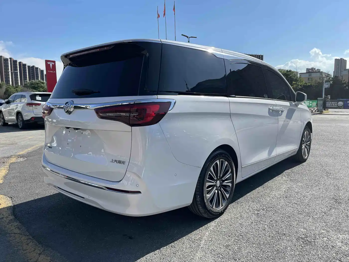 BUICK GL8