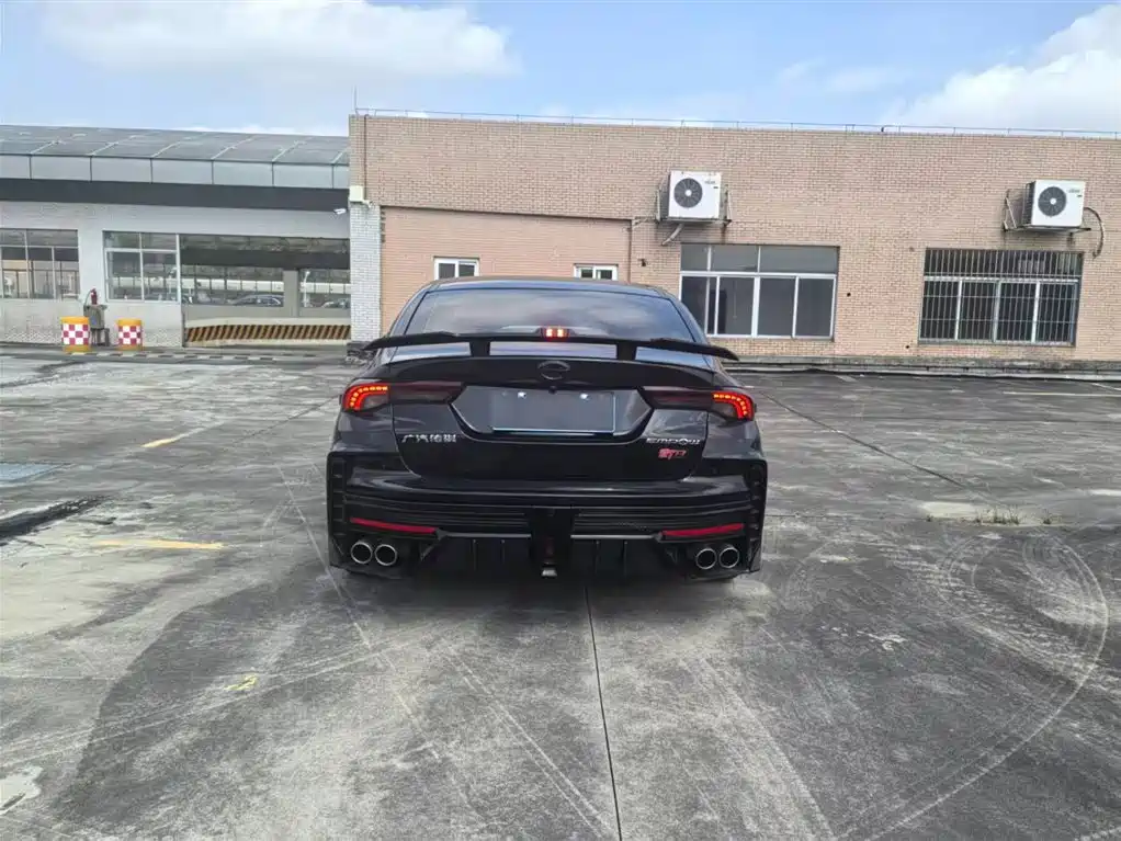 GAC Trumpchi Trumpchi Emkoo 2024 Model 270T DCT Shadow Leopard R-Style Edition фото 9