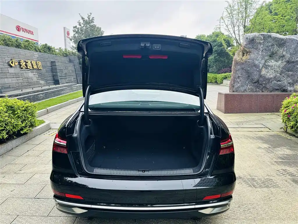Audi A6L 2025 45 TFSI Premium Sport фото 6