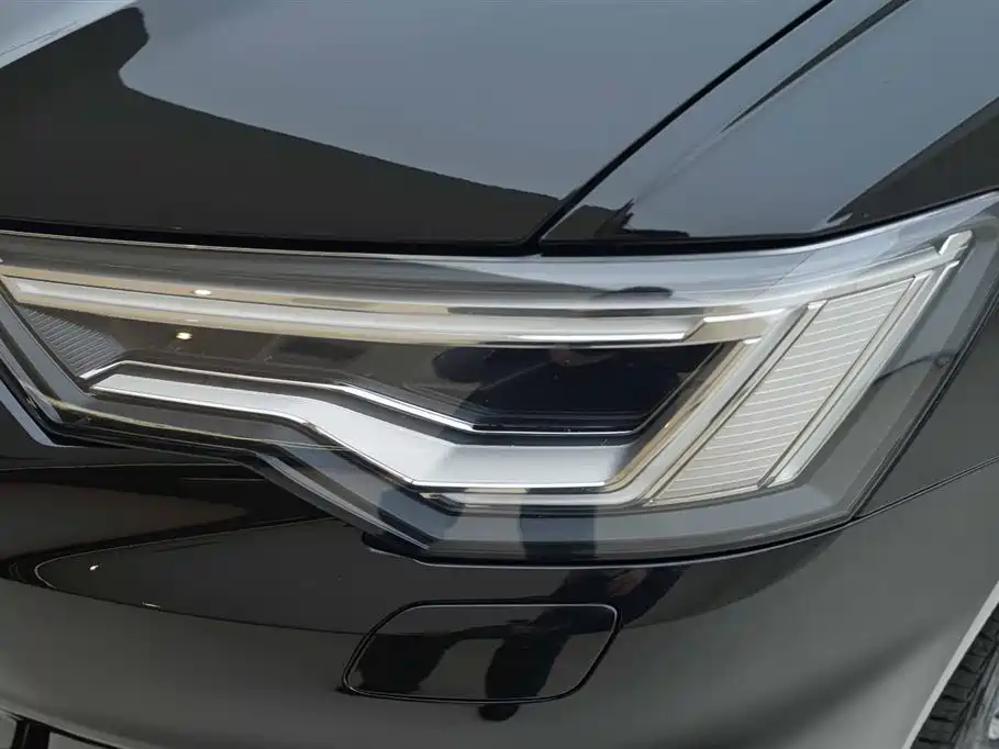 Audi A6L 2022 45 TFSI quattro Premium Dynamic фото 14