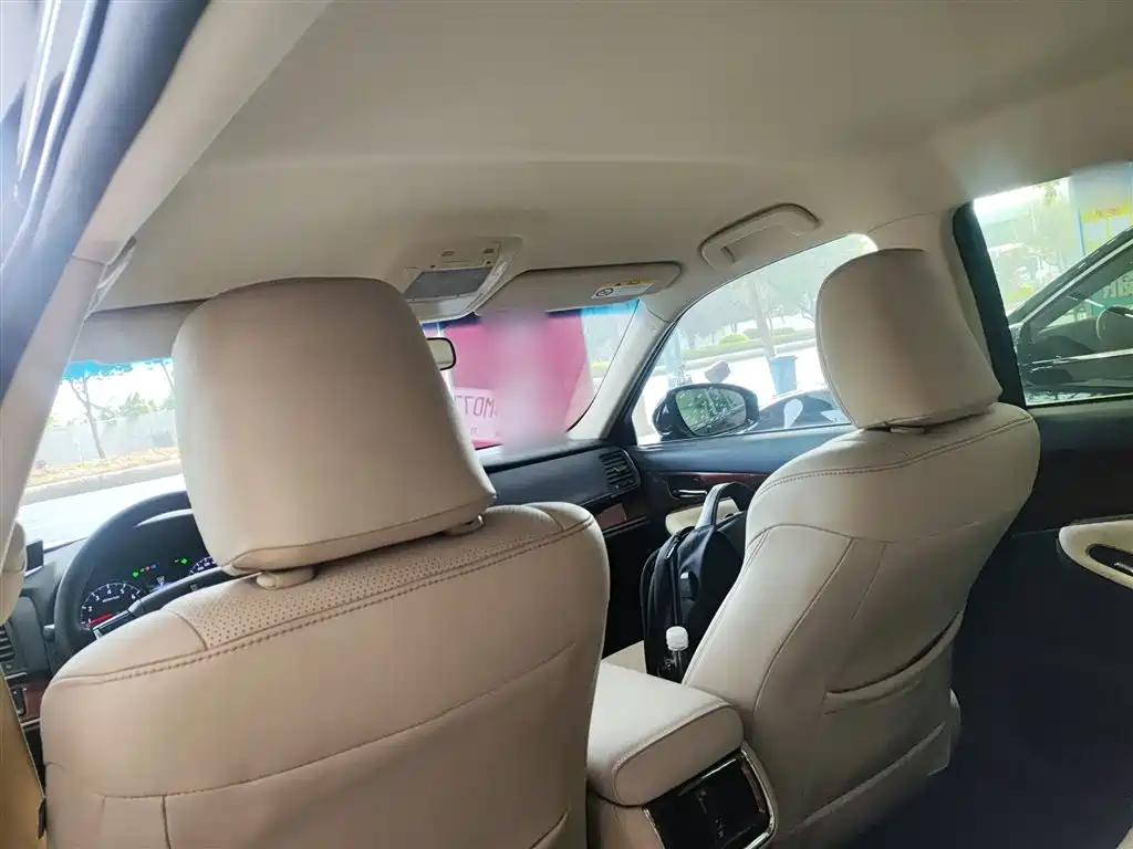 Toyota Crown 2015 2.0T Pioneer фото 14