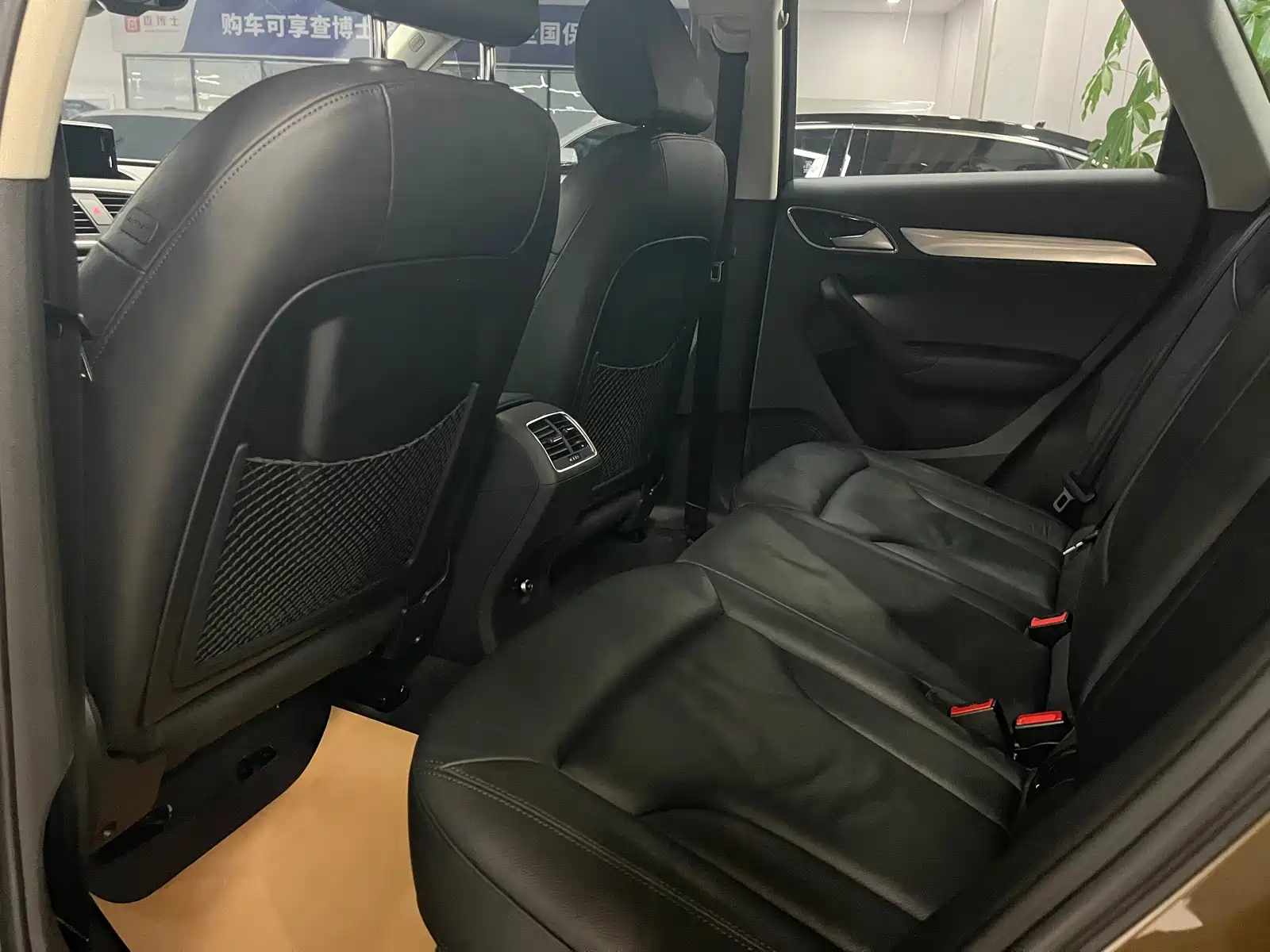 Фото 7 - Audi Q3