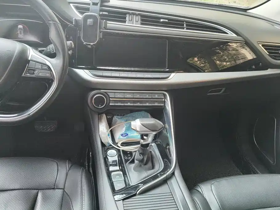 Dongfeng Aeolus Dongfeng Fengshen AX7 2019 2019 1.6T Automatic AI Pioneer (China V)