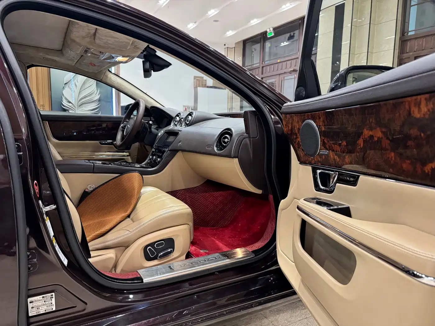 Jaguar XJ 2013 2014 XJL 3.0 SC 2WD Panoramic Business Edition