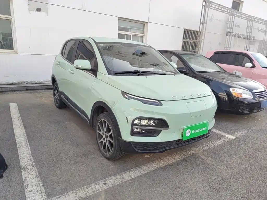 Dayun Yuehu 2022 2022 30.66kWh 2WD VIP Edition