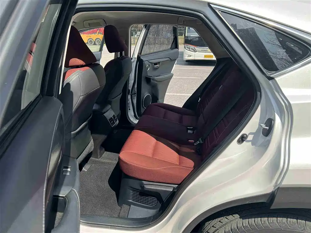 Lexus NX 2015 200 FWD Premium фото 14