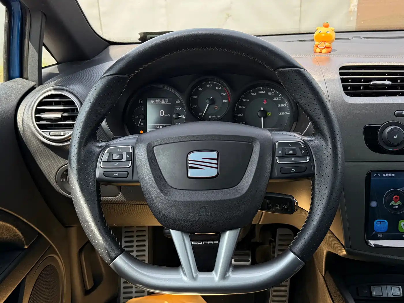 SEAT LEON 2012 2.0TSI CUPRA фото 10