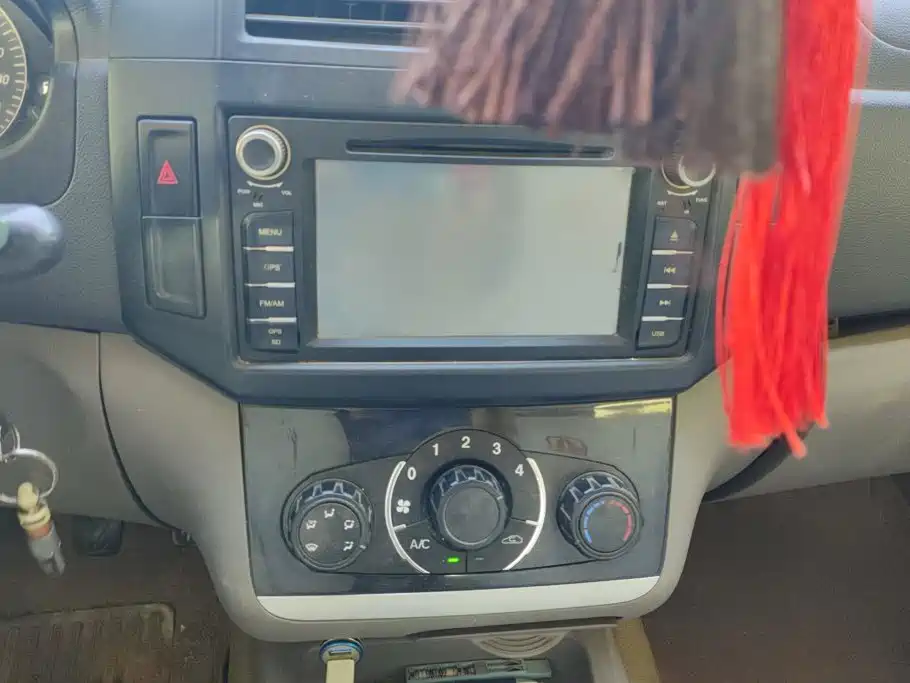 BAIC Weiwang M20 2014 2013 Model 1.5L Performance BJ415A