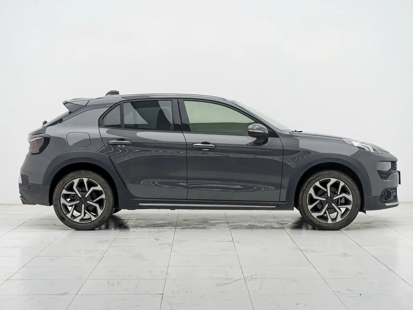Lynk & Co 02 2019 1.5T DCT 2WD Power Edition China VI фото 3