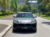 Фото 2 - Lamborghini Urus