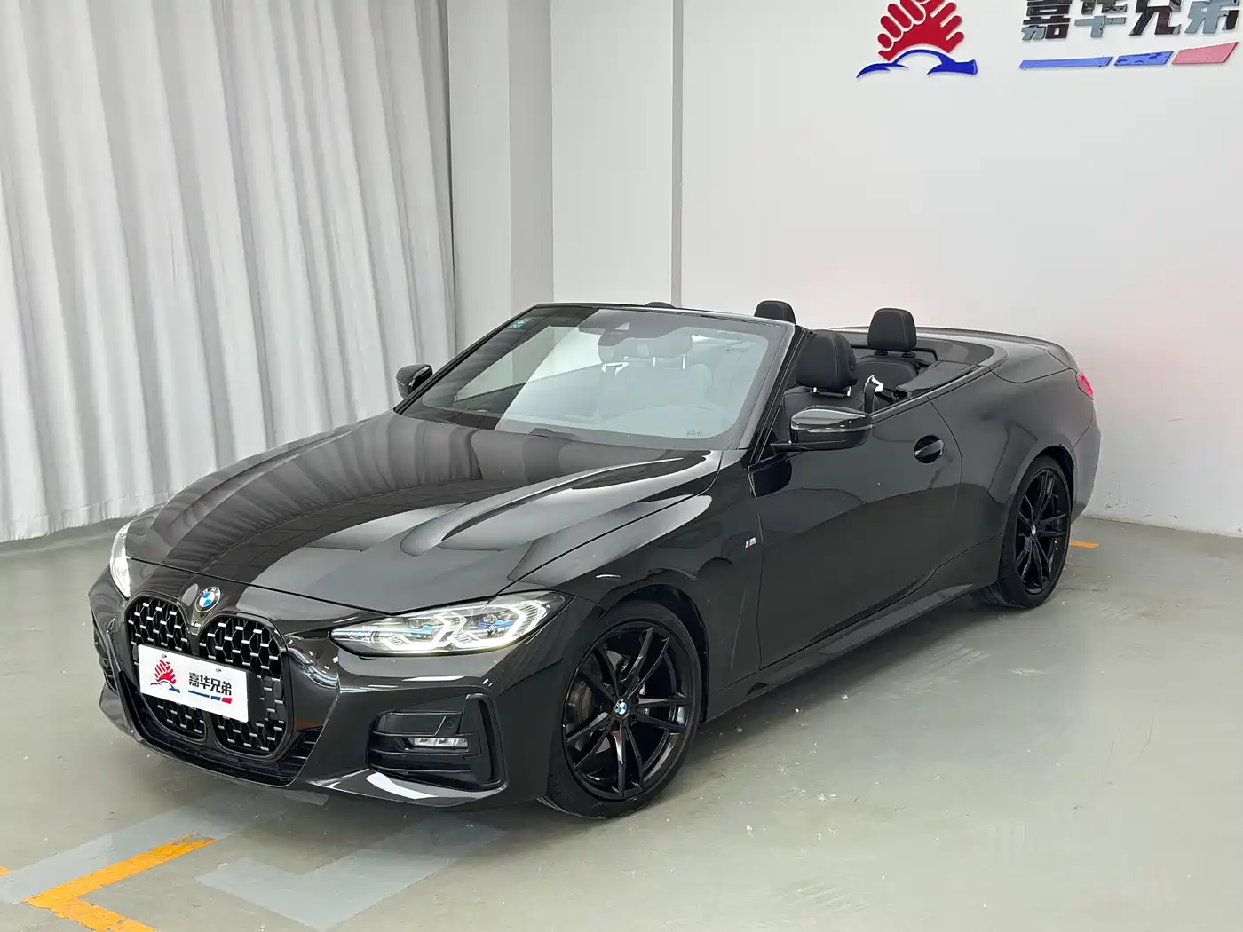BMW 4 Series 2022 425i Convertible M Sport Shadow Night Package фото 3