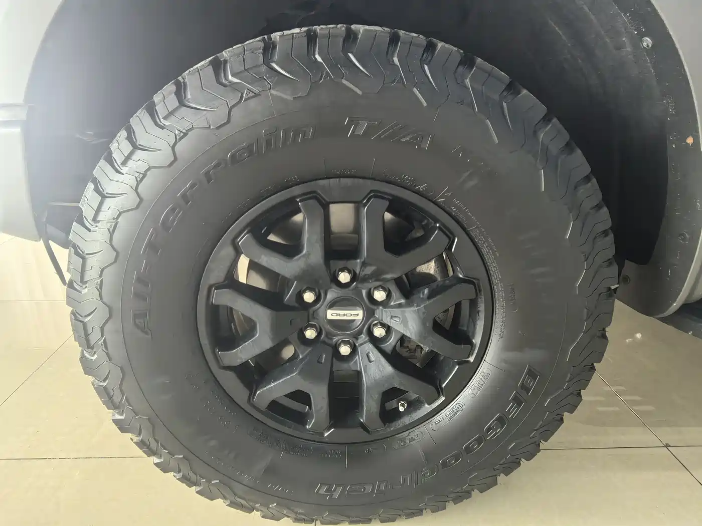 FORD F-150 RAPTOR