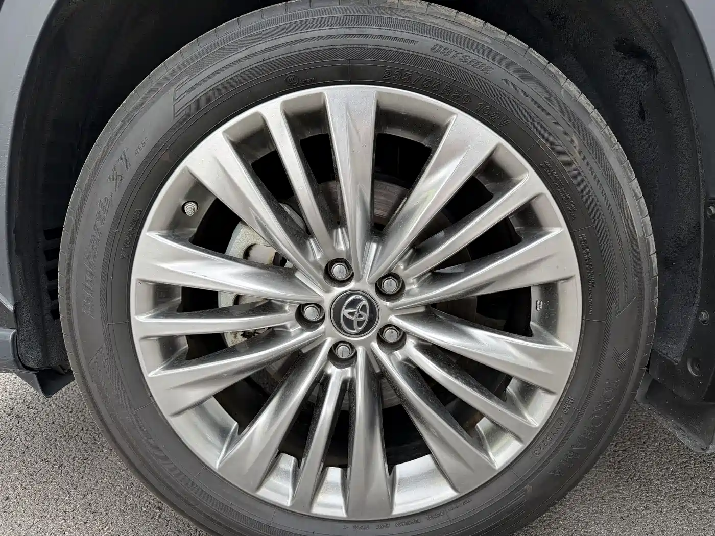 Toyota Highlander 2024 2.5L Smart Hybrid 4WD Luxury 7-seater фото 26